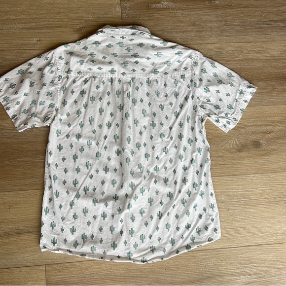 Valor Button Down Shirt Men’s Large - Picture 4 of 5